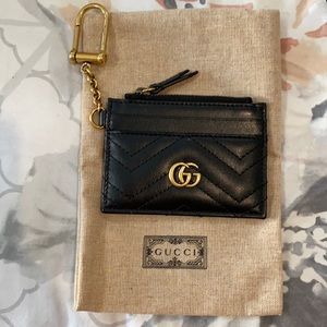 Gucci keychain wallet, authentic.
